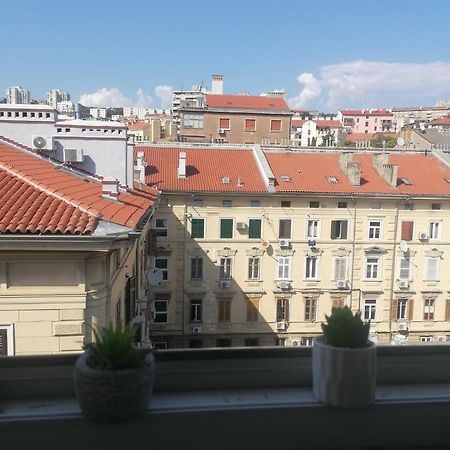 Mirela Apartment Rijeka Luaran gambar